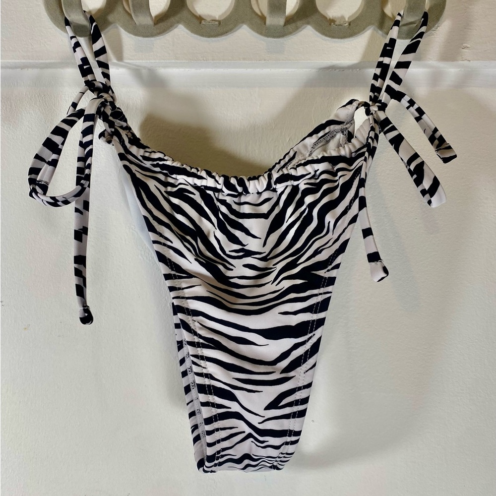 Wild Fable Zebra Print Medium String Bikini Bottoms